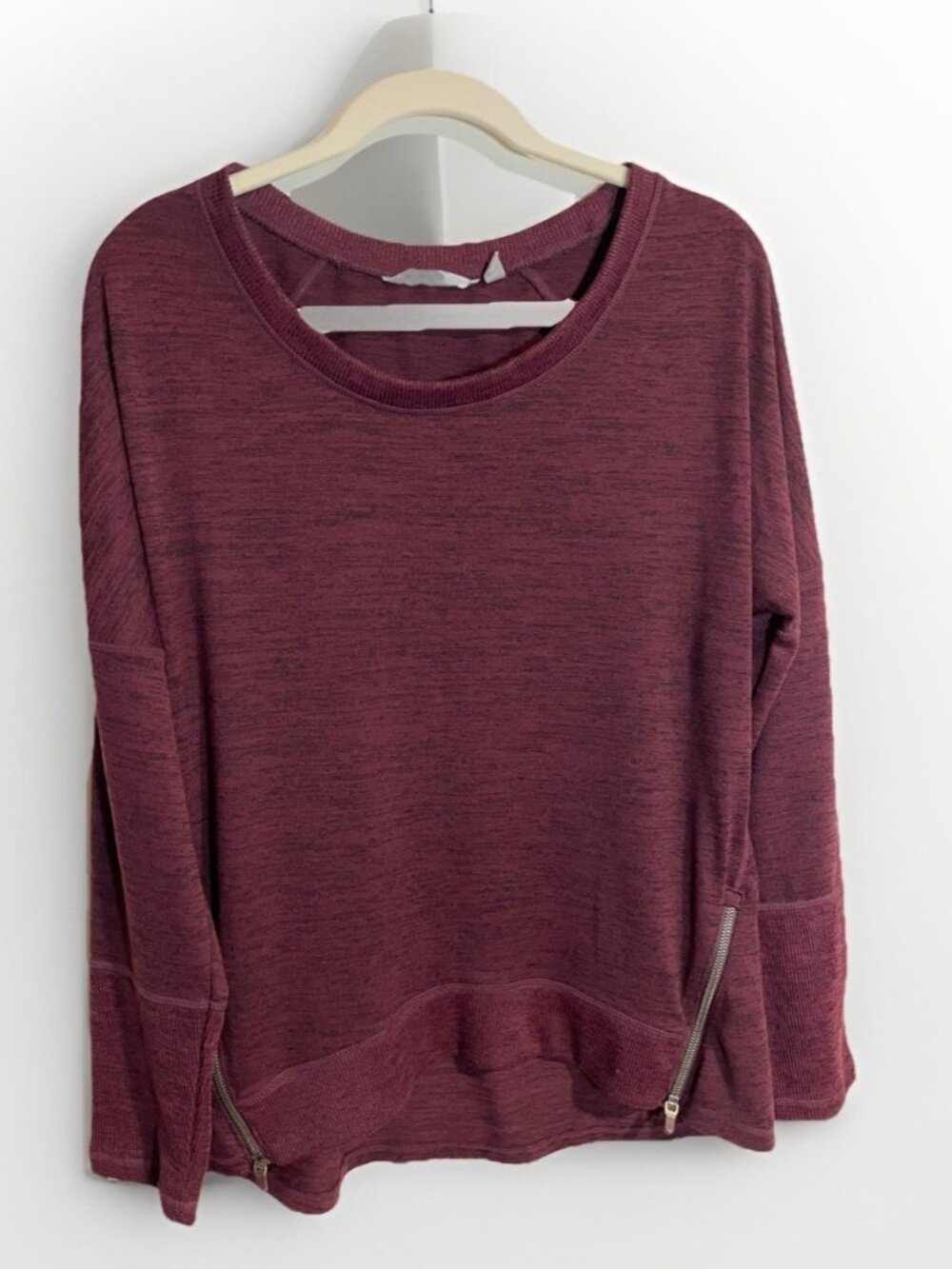 Athleta Sweater Women’s Size Large Burgundy Sweatshirt Double Zipper Crew Neck